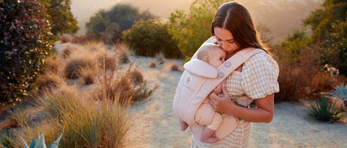 Ergobaby OMNI Breeze